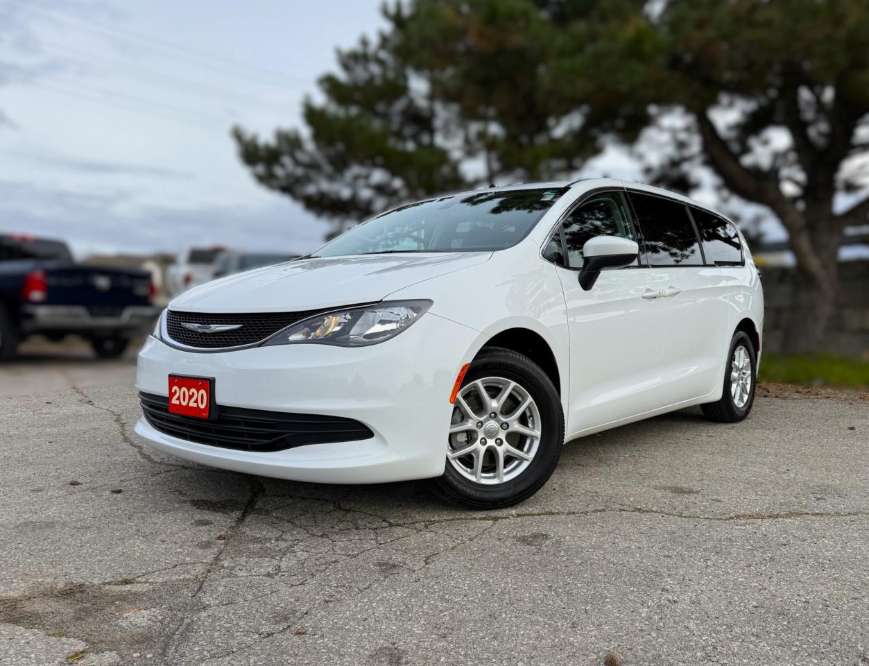2020 Chrysler Pacifica LX FWD | BLUETOOTH | REMOTE START | Photo0
