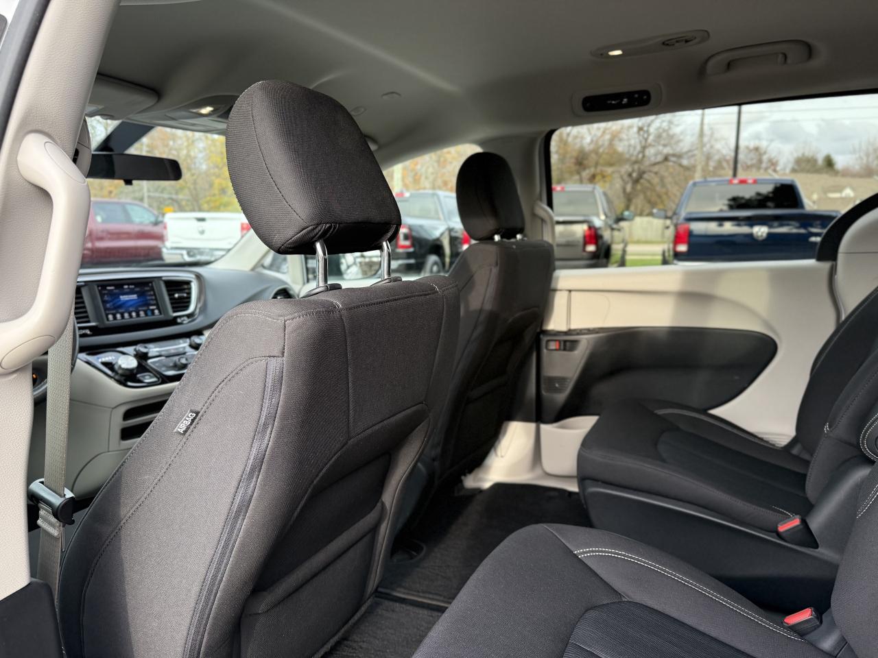 2020 Chrysler Pacifica LX FWD | BLUETOOTH | REMOTE START | Photo