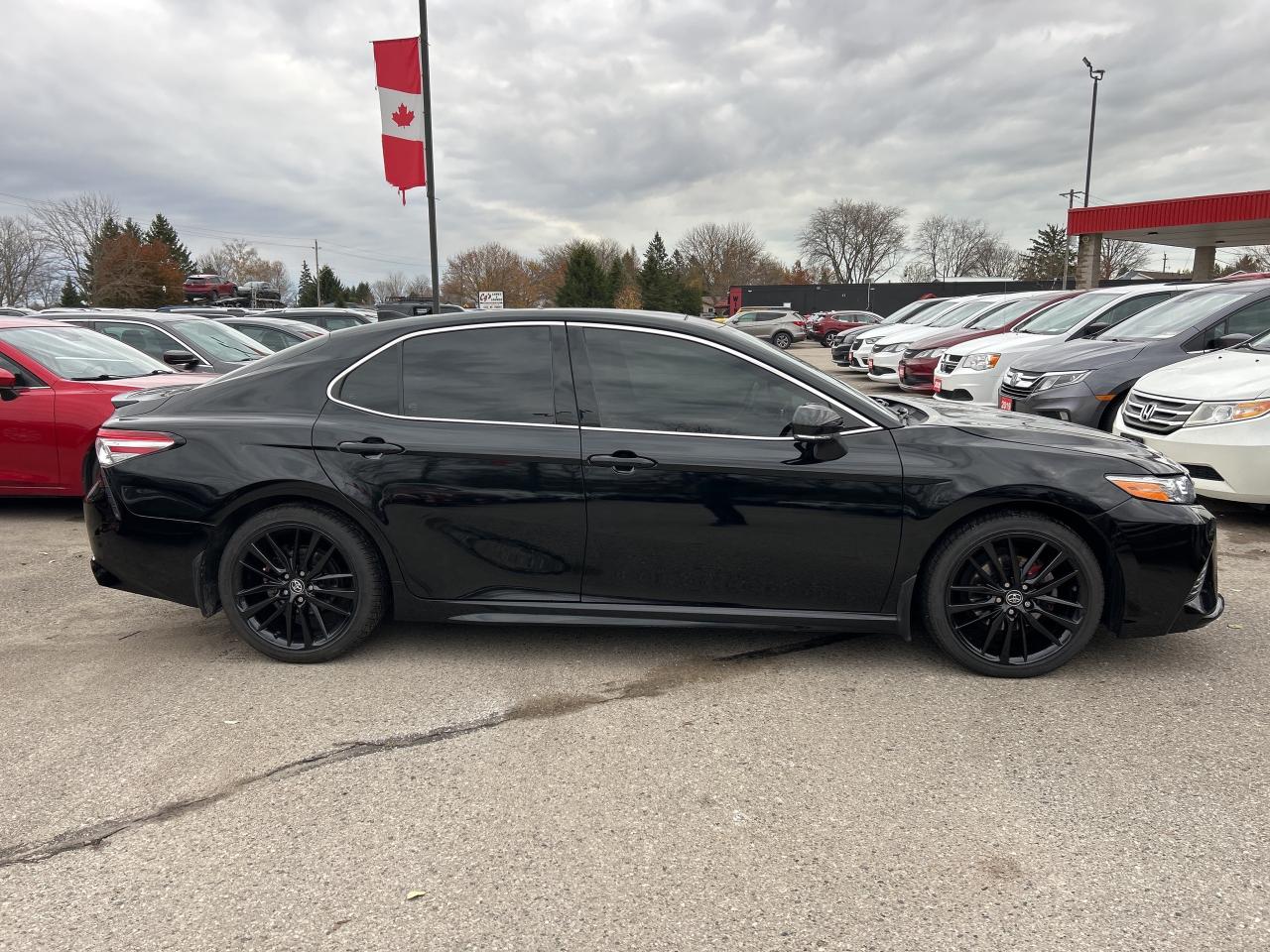 2020 Toyota Camry XSE, BACK UP CAMERA, LEATHER, SUNROOF! - Photo #5
