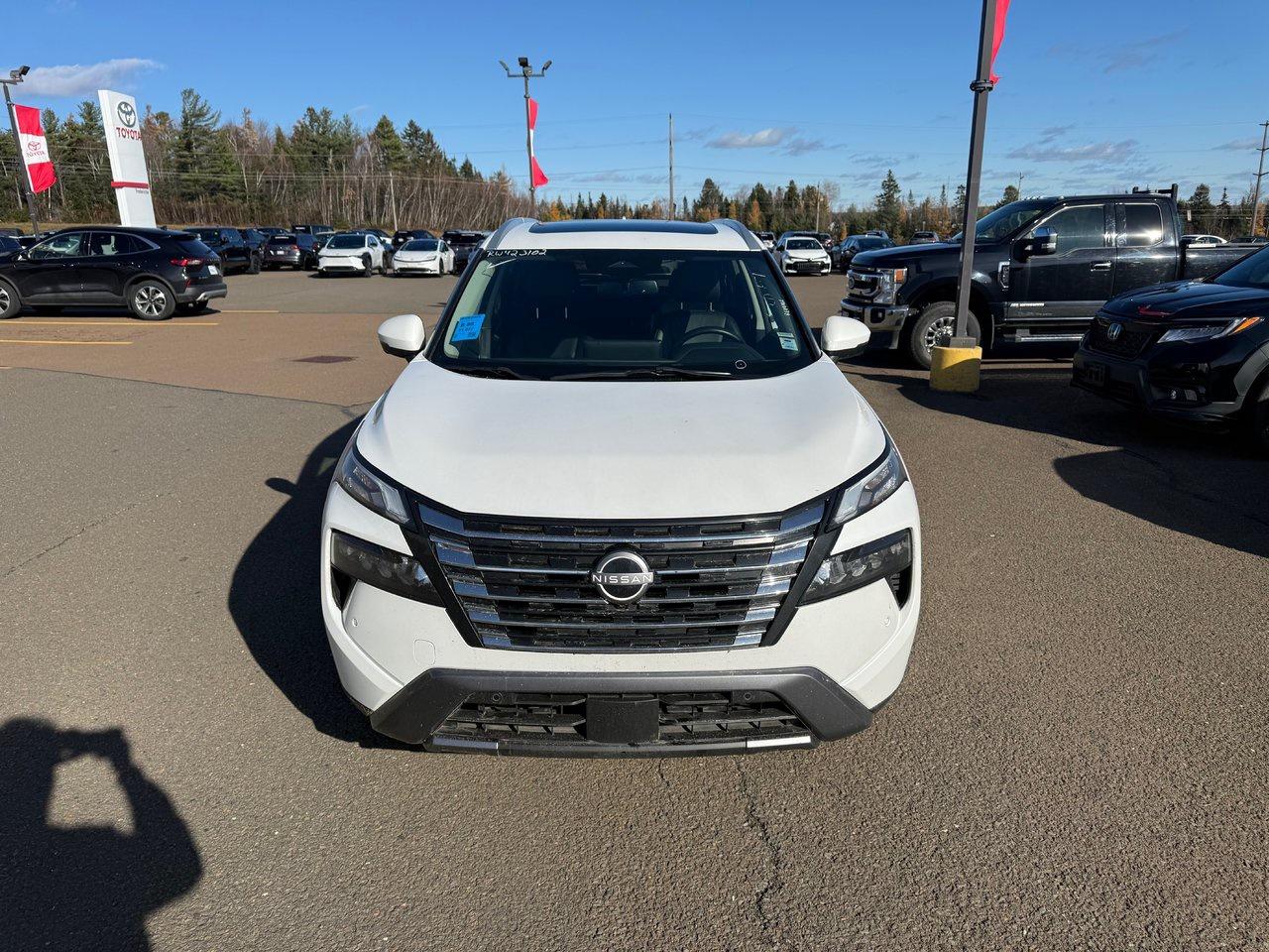 2024 Nissan Rogue SL Photo