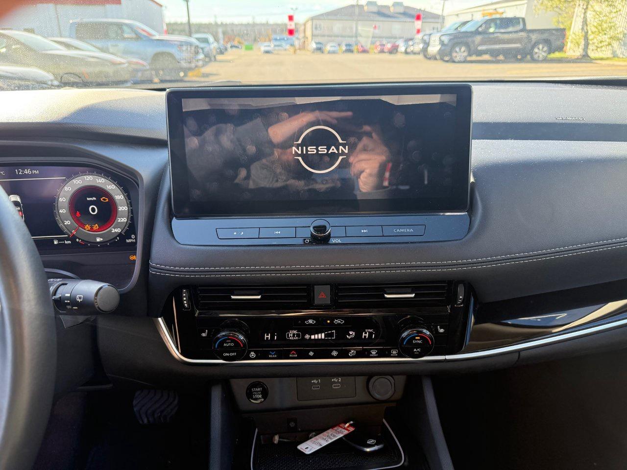 2024 Nissan Rogue SL Photo