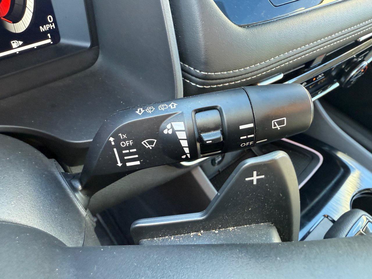 2024 Nissan Rogue SL Photo