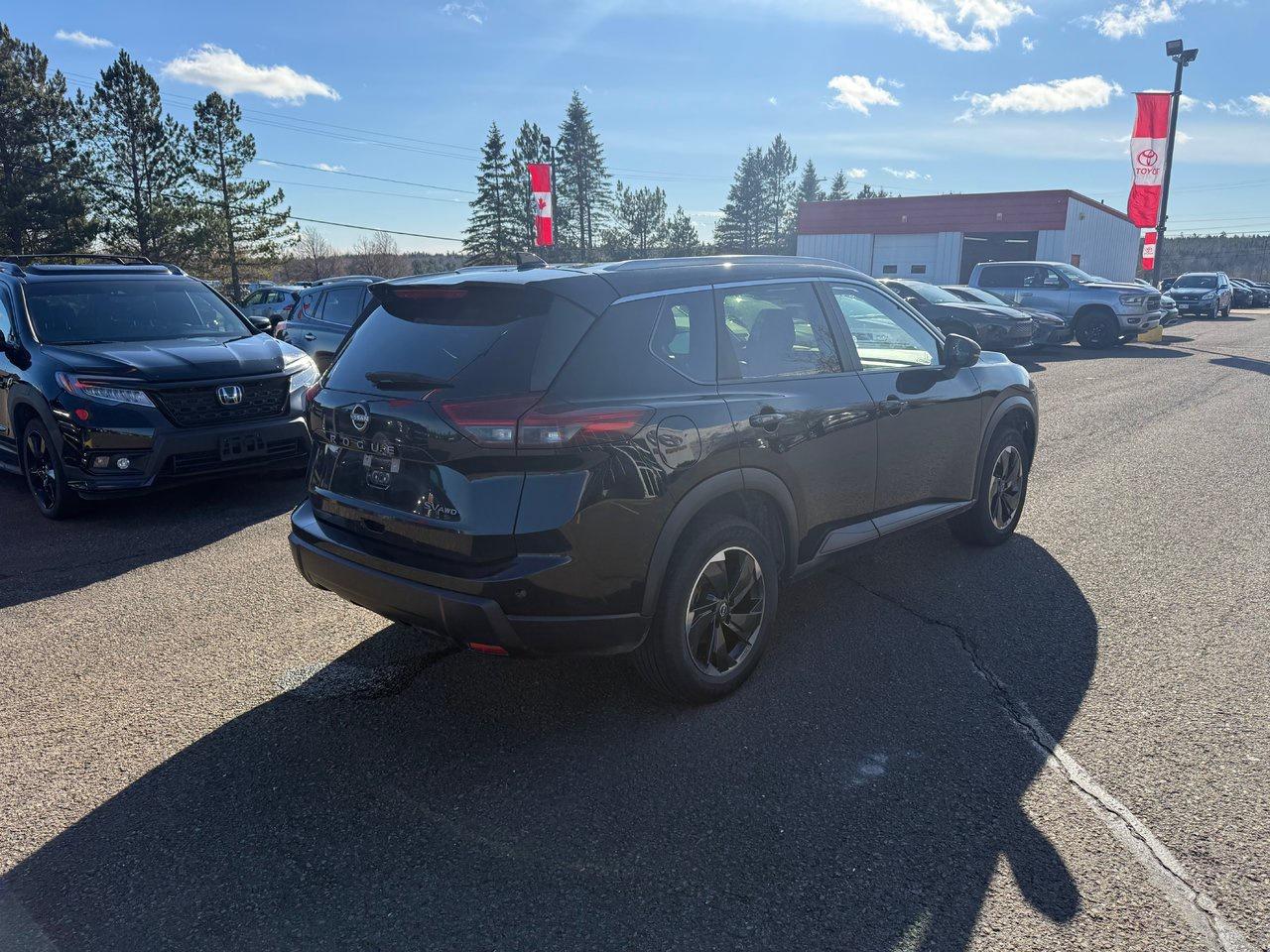 2024 Nissan Rogue SV AWD SV Photo