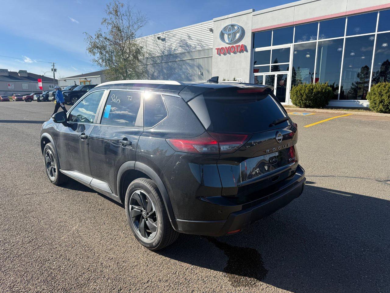 2024 Nissan Rogue SV AWD SV Photo