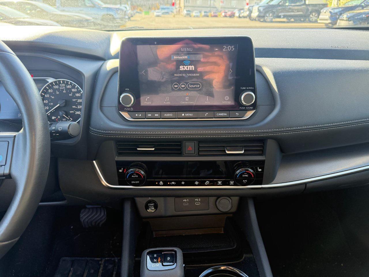 2024 Nissan Rogue SV AWD SV Photo