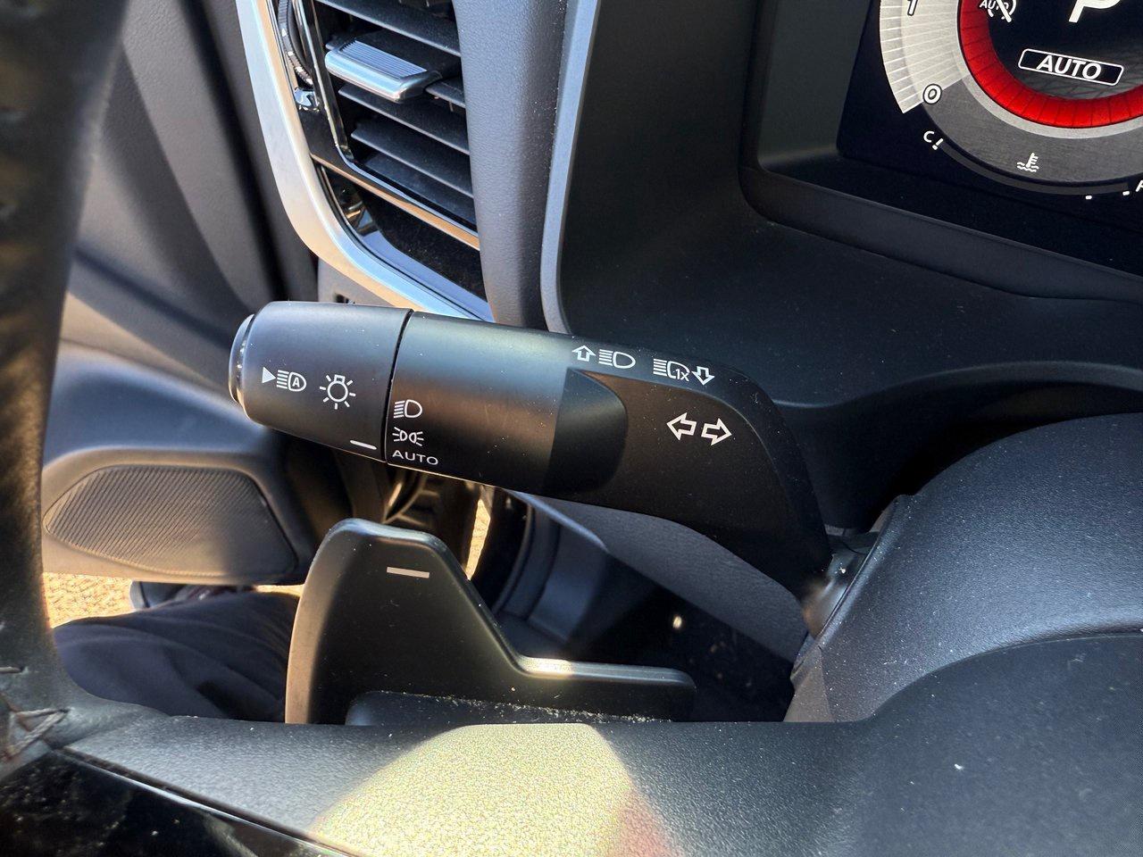 2024 Nissan Rogue SL Photo