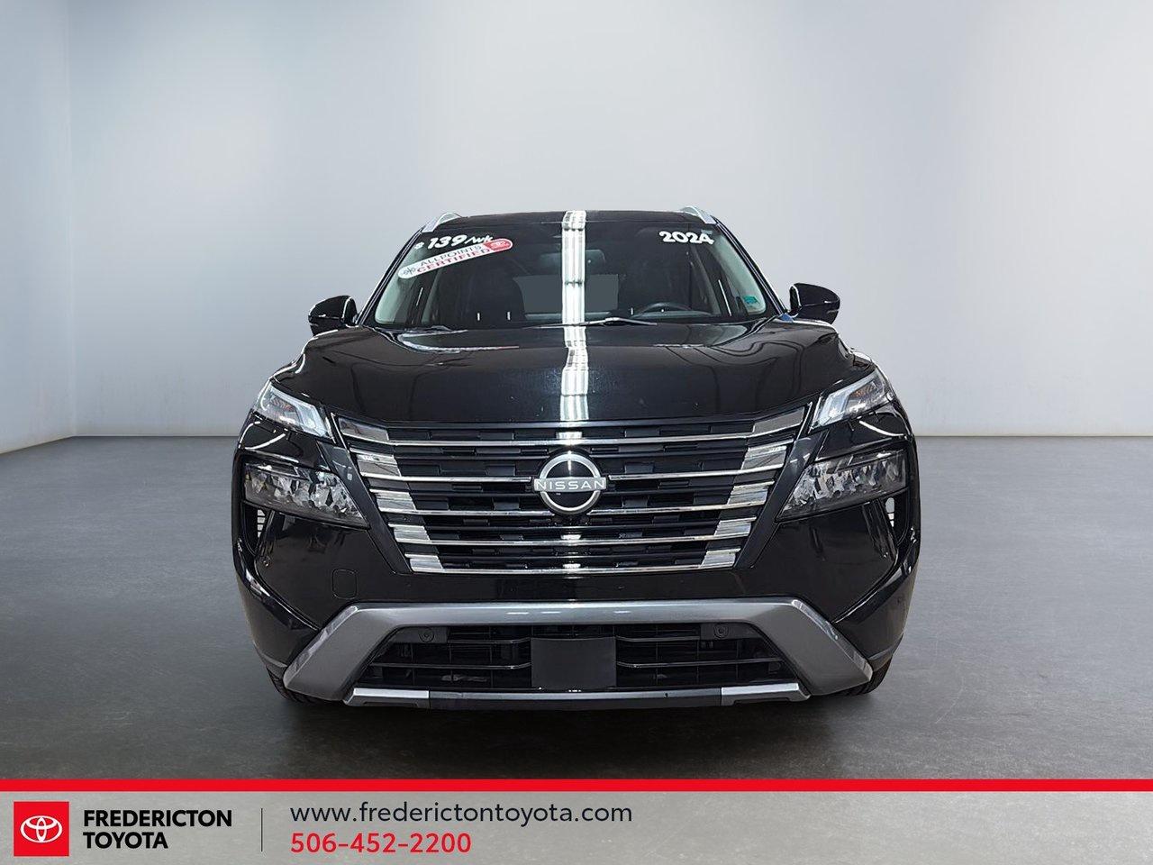 2024 Nissan Rogue SL Photo1