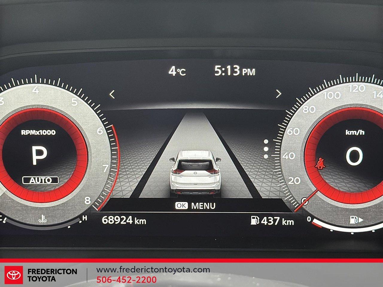 2024 Nissan Rogue SL Photo