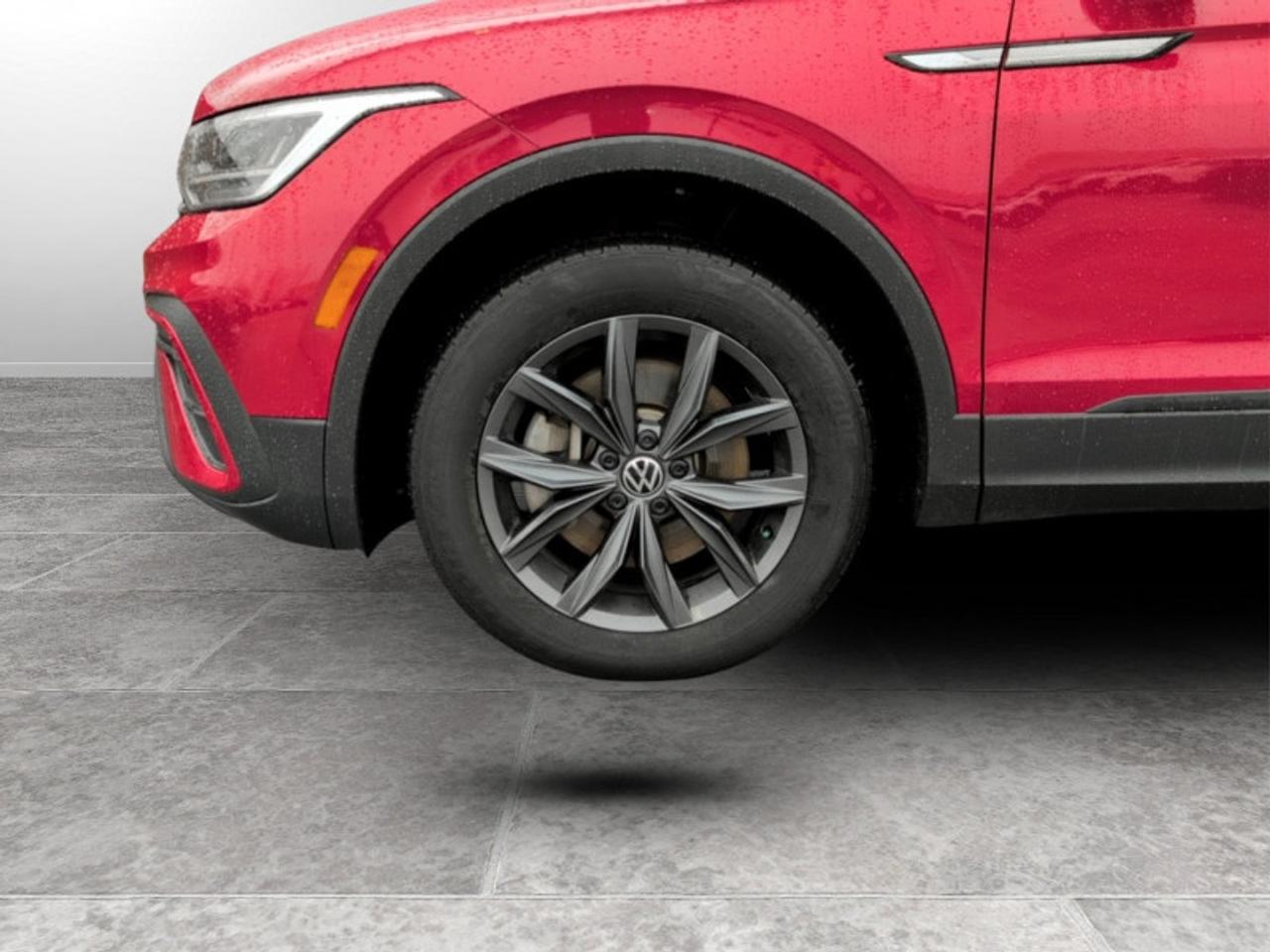 2022 Volkswagen Tiguan Comfortline  **PANO SUNROOF** Photo