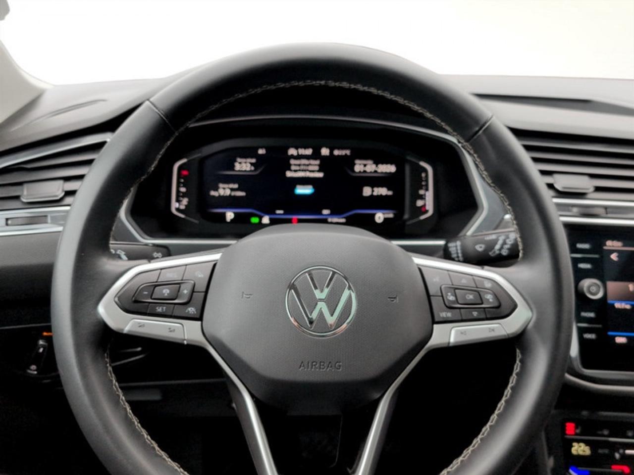 2022 Volkswagen Tiguan Comfortline  **PANO SUNROOF** Photo