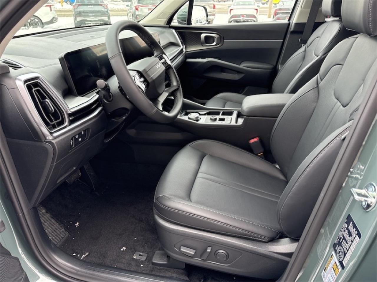 2026 Kia Sorento Plug-In Hybrid EX   - Power Liftgate Photo4