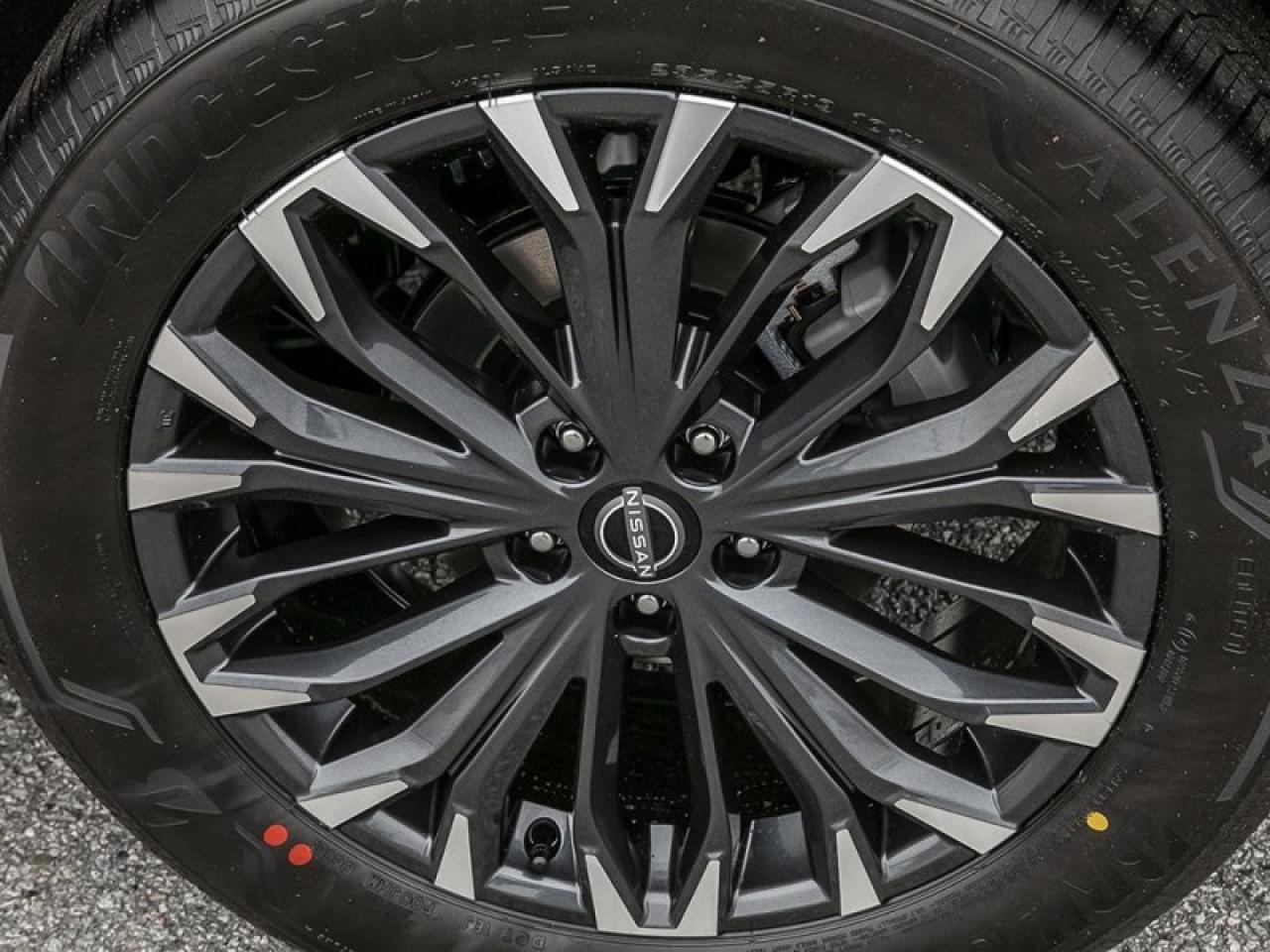 2026 Nissan Rogue Platinum  - Leather Seats Photo