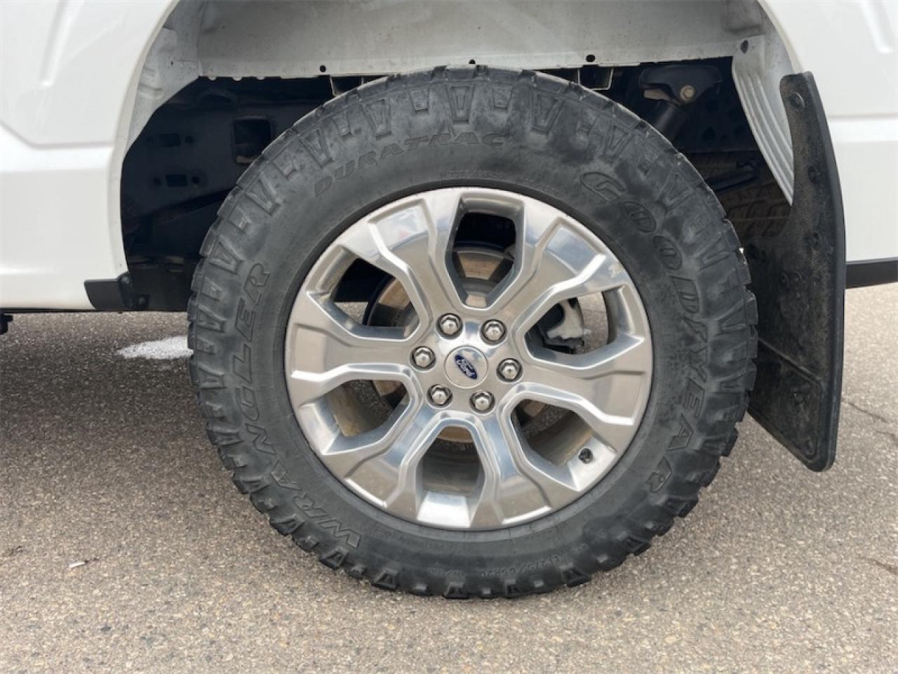 2022 Ford F-150 Platinum  - Leather Seats -  Cooled Seats Photo5