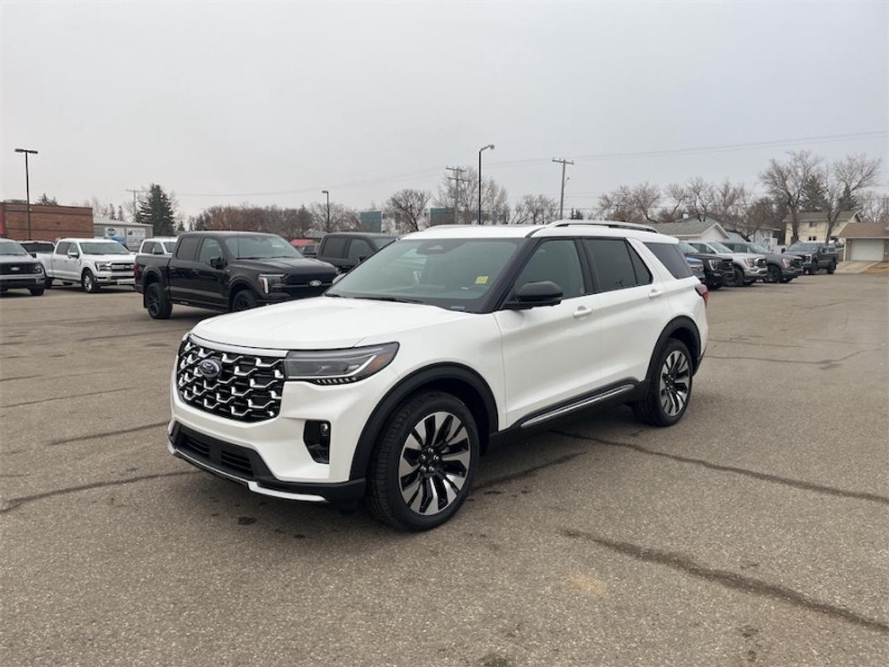 2025 Ford Explorer Platinum  - Leather Package Photo4