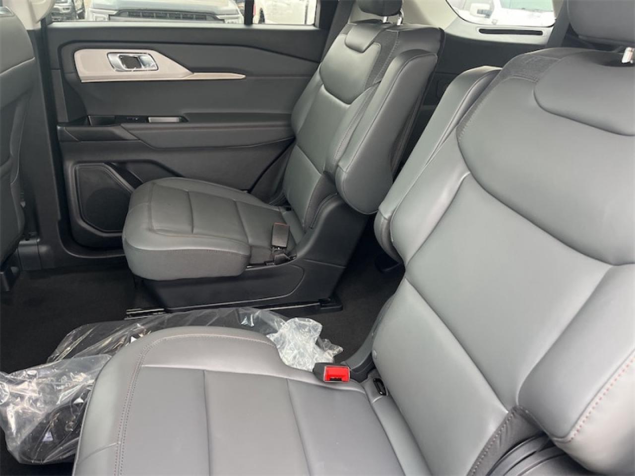 2025 Ford Explorer Active  - Heated Seats Photo5