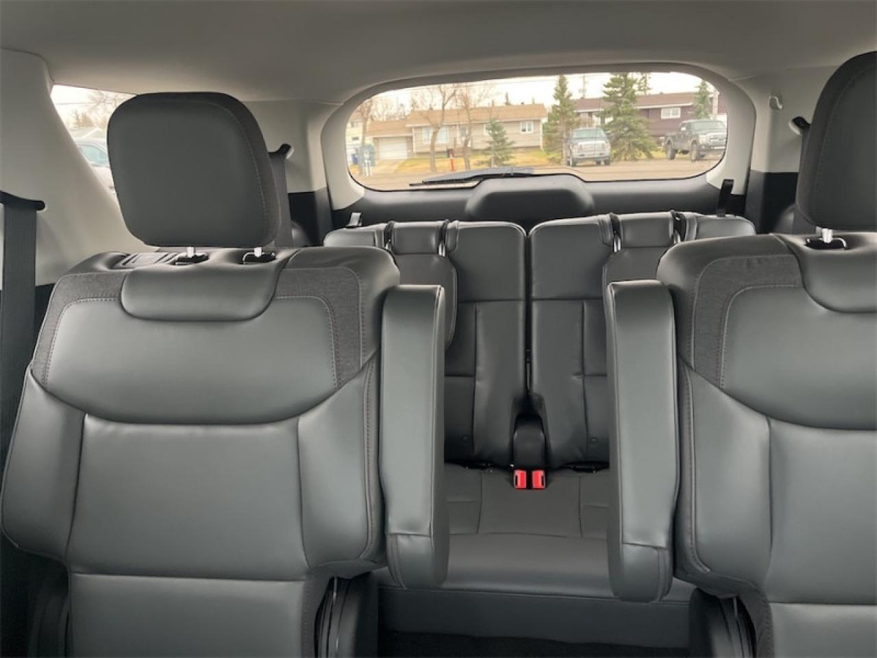 2025 Ford Explorer Active  - Heated Seats Photo5