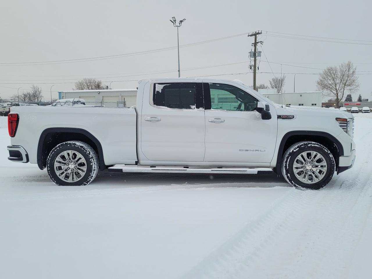 2024 GMC Sierra 1500 Denali Photo4