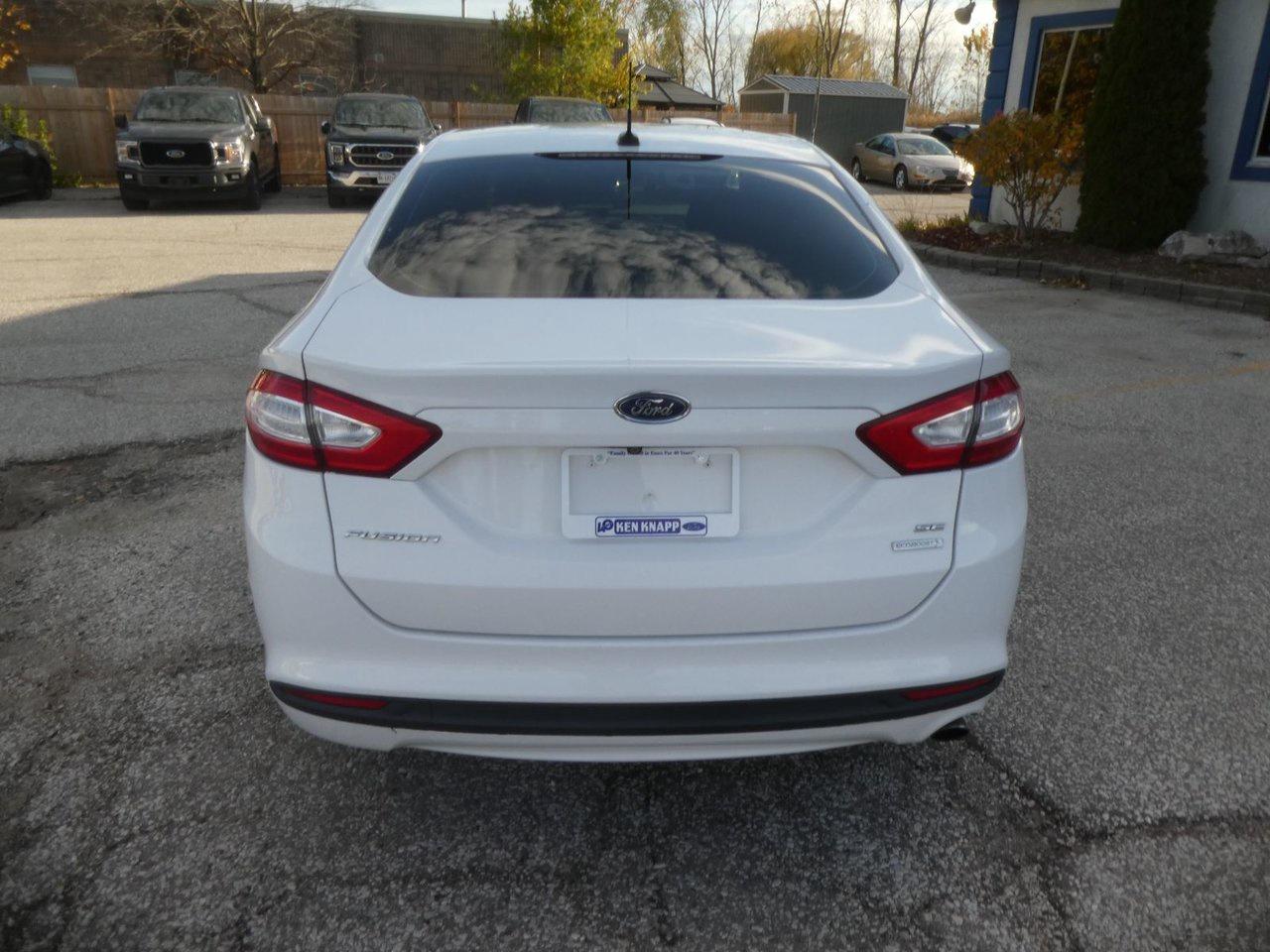 2013 Ford Fusion SE SE Photo