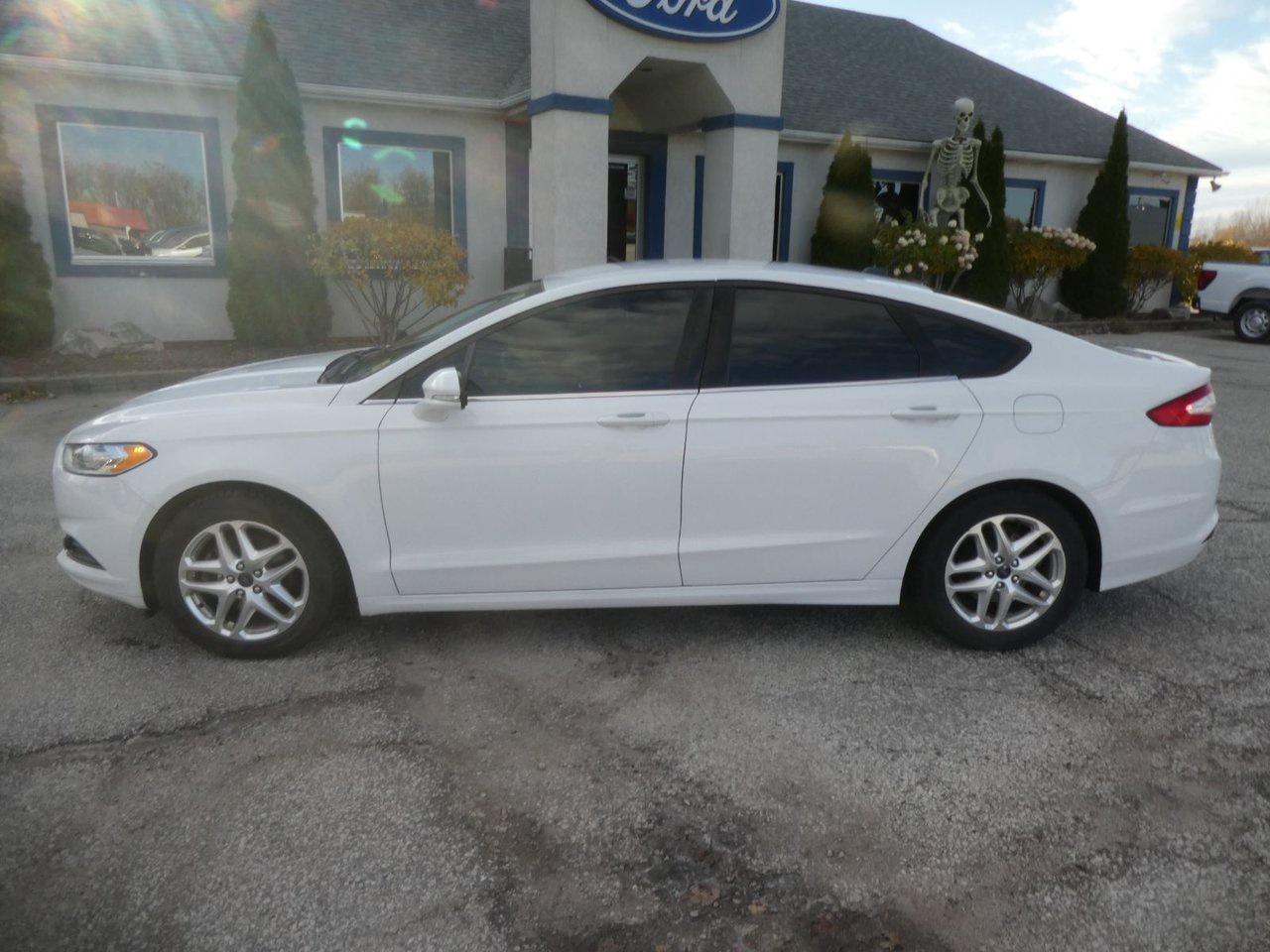 2013 Ford Fusion SE SE Photo