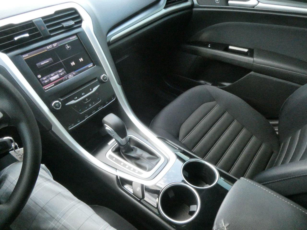 2013 Ford Fusion SE SE Photo