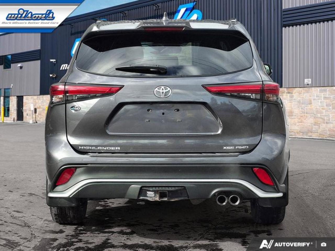 2022 Toyota Highlander XSE AWD | Leather | Sunroof | Heated Wheel + Seats | CarPlay + Android | Rear Camera | and More ! Photo