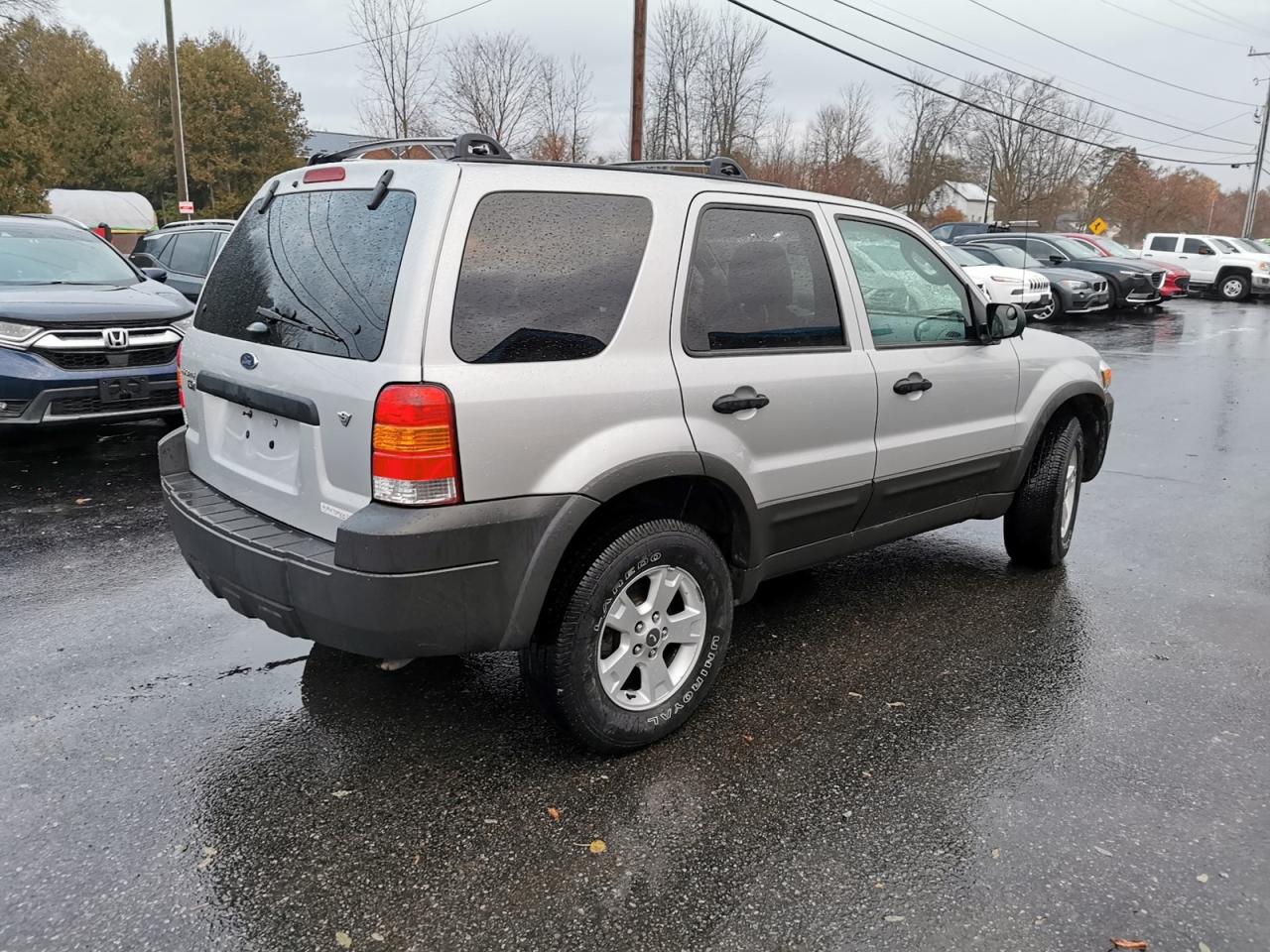 2005 Ford Escape XLT 4WD - Photo #5