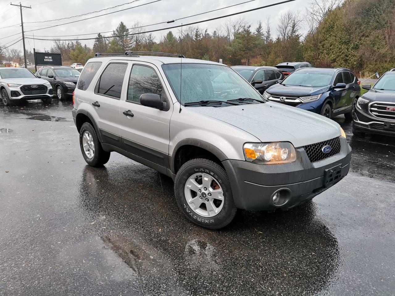 2005 Ford Escape XLT 4WD - Photo #3