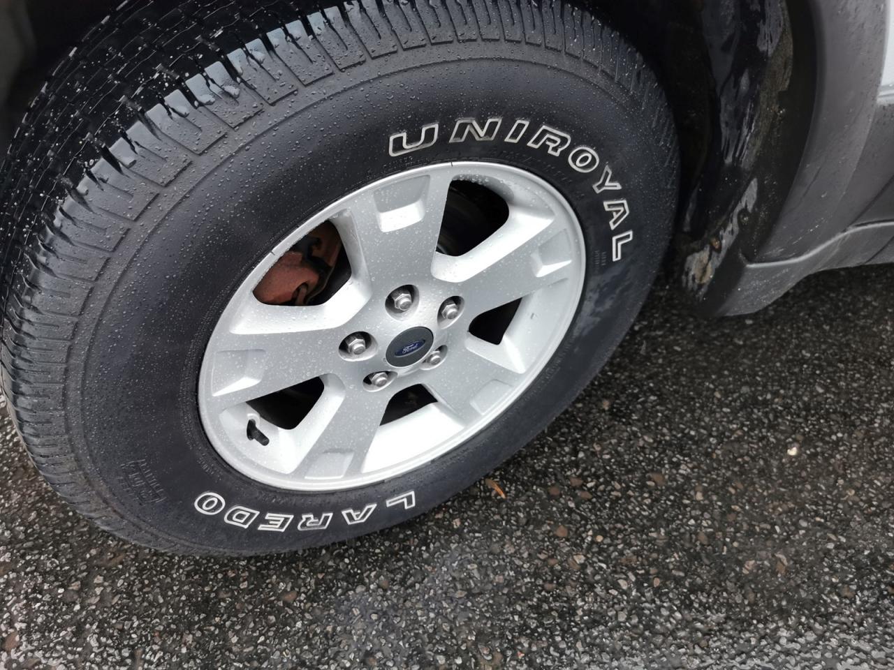 2005 Ford Escape XLT 4WD - Photo #10