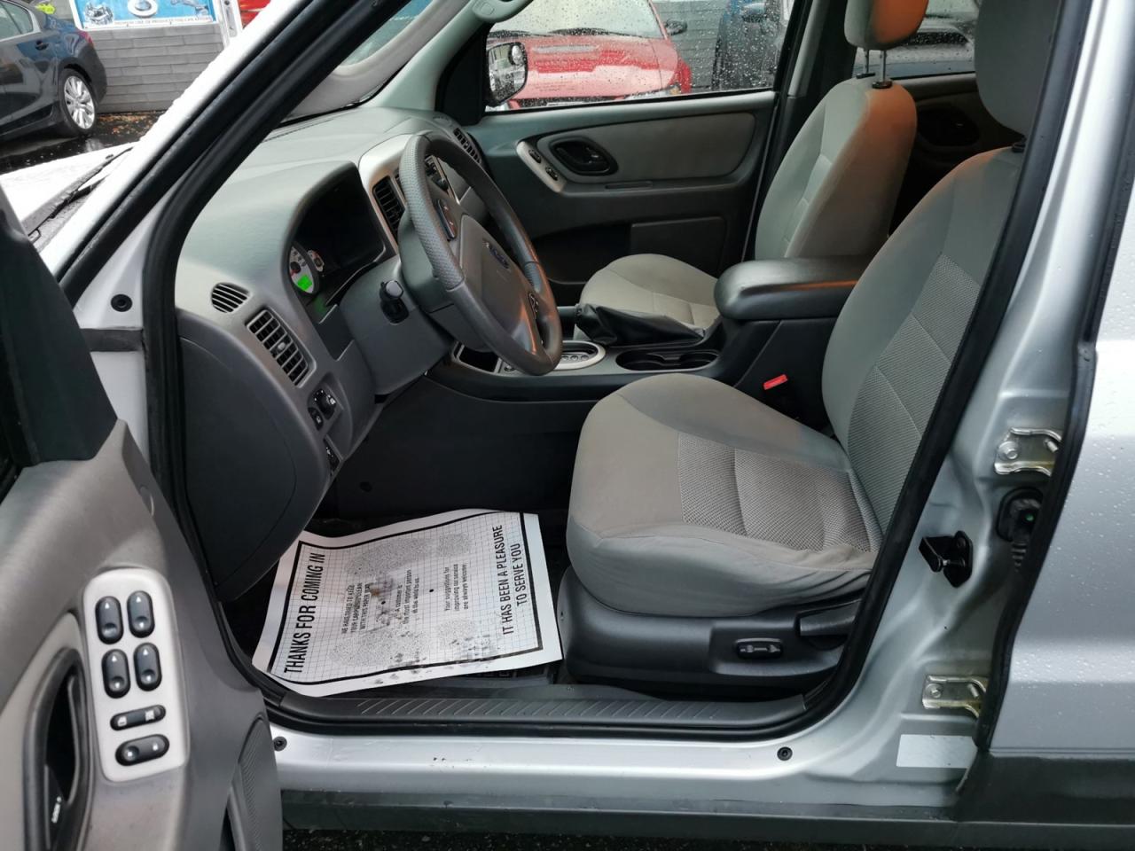 2005 Ford Escape XLT 4WD - Photo #14