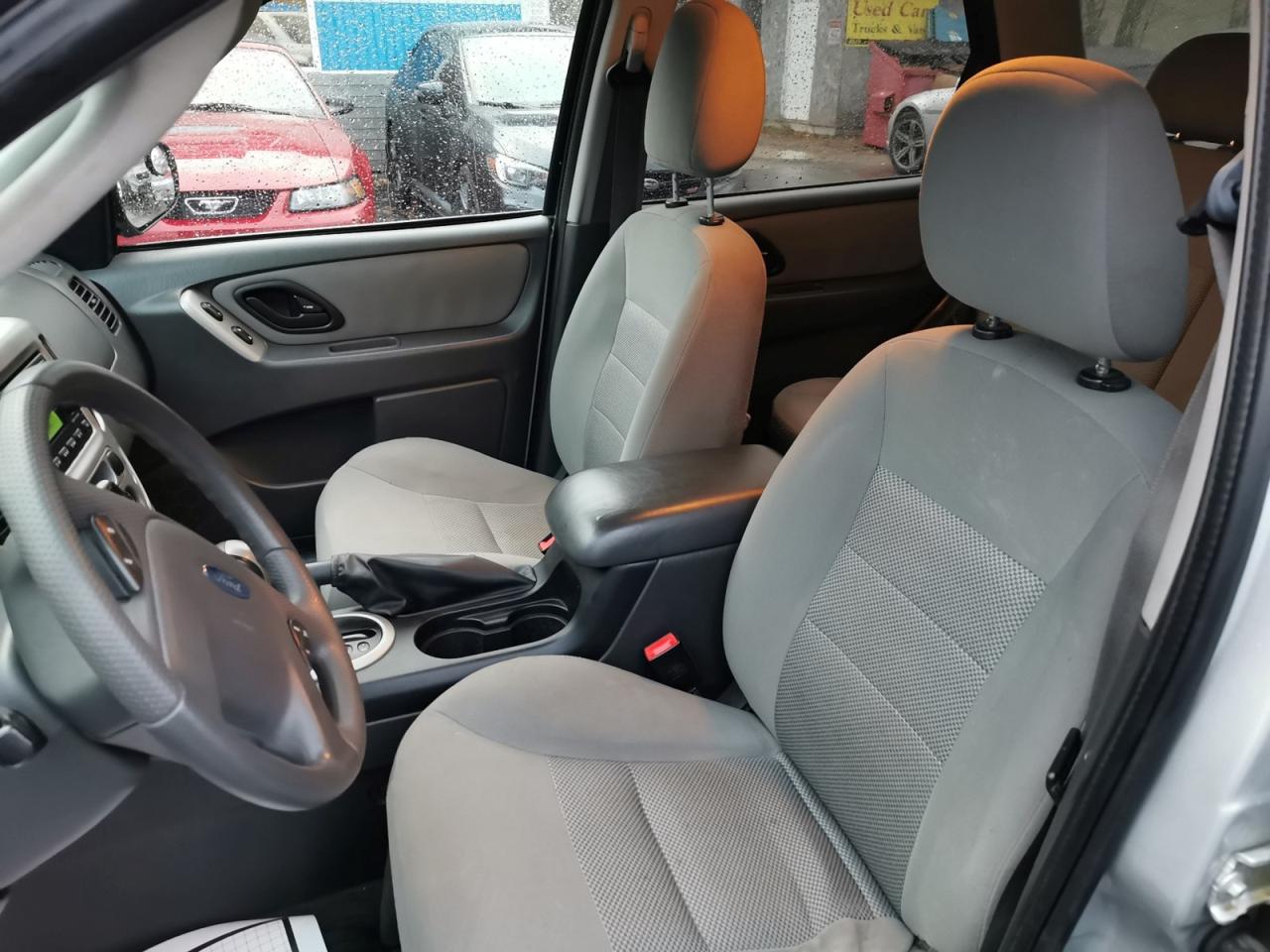 2005 Ford Escape XLT 4WD - Photo #15