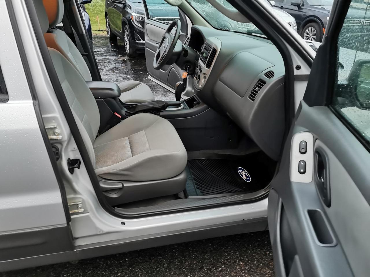 2005 Ford Escape XLT 4WD - Photo #27