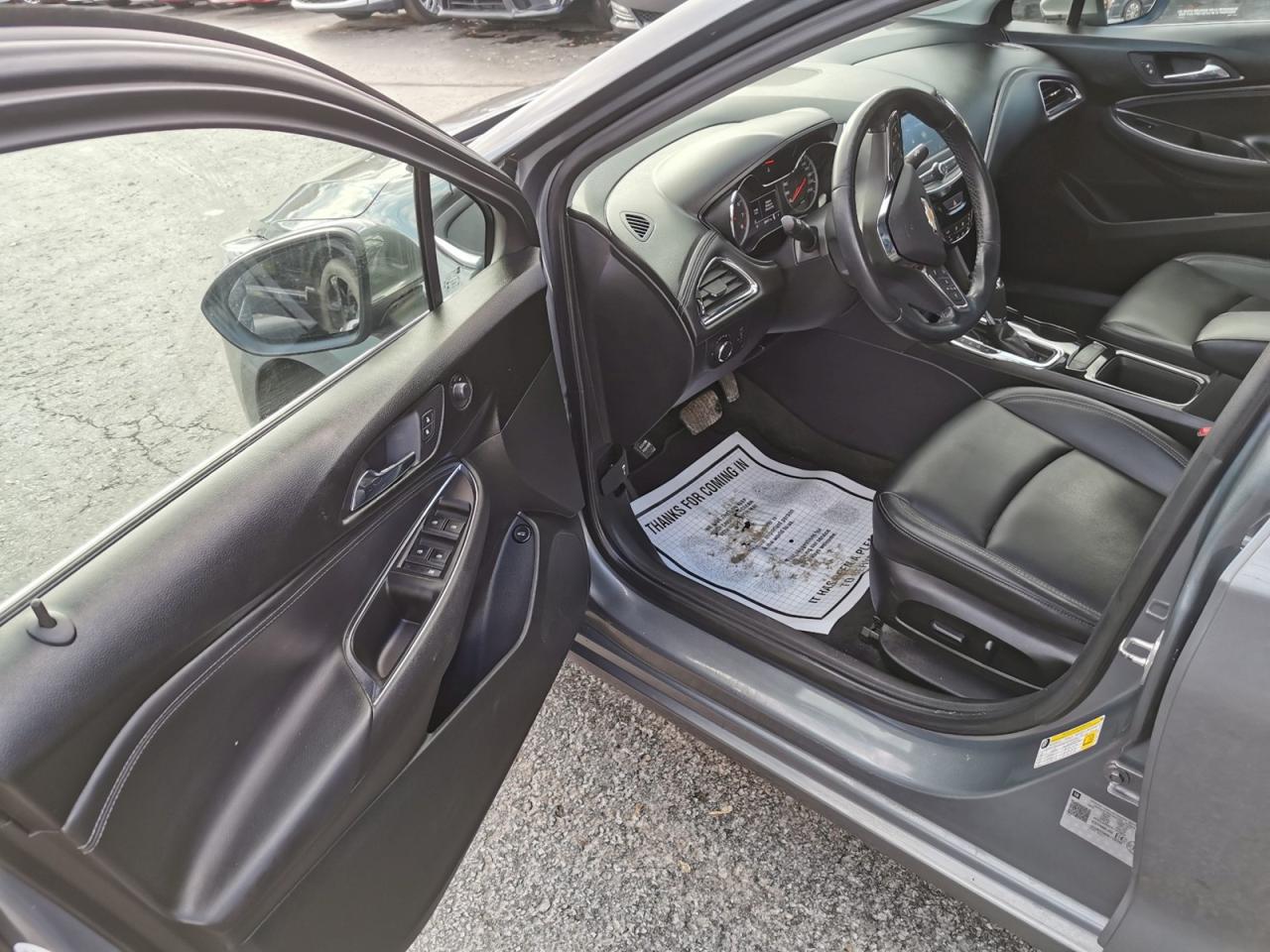 2019 Chevrolet Cruze Premier - Photo #9