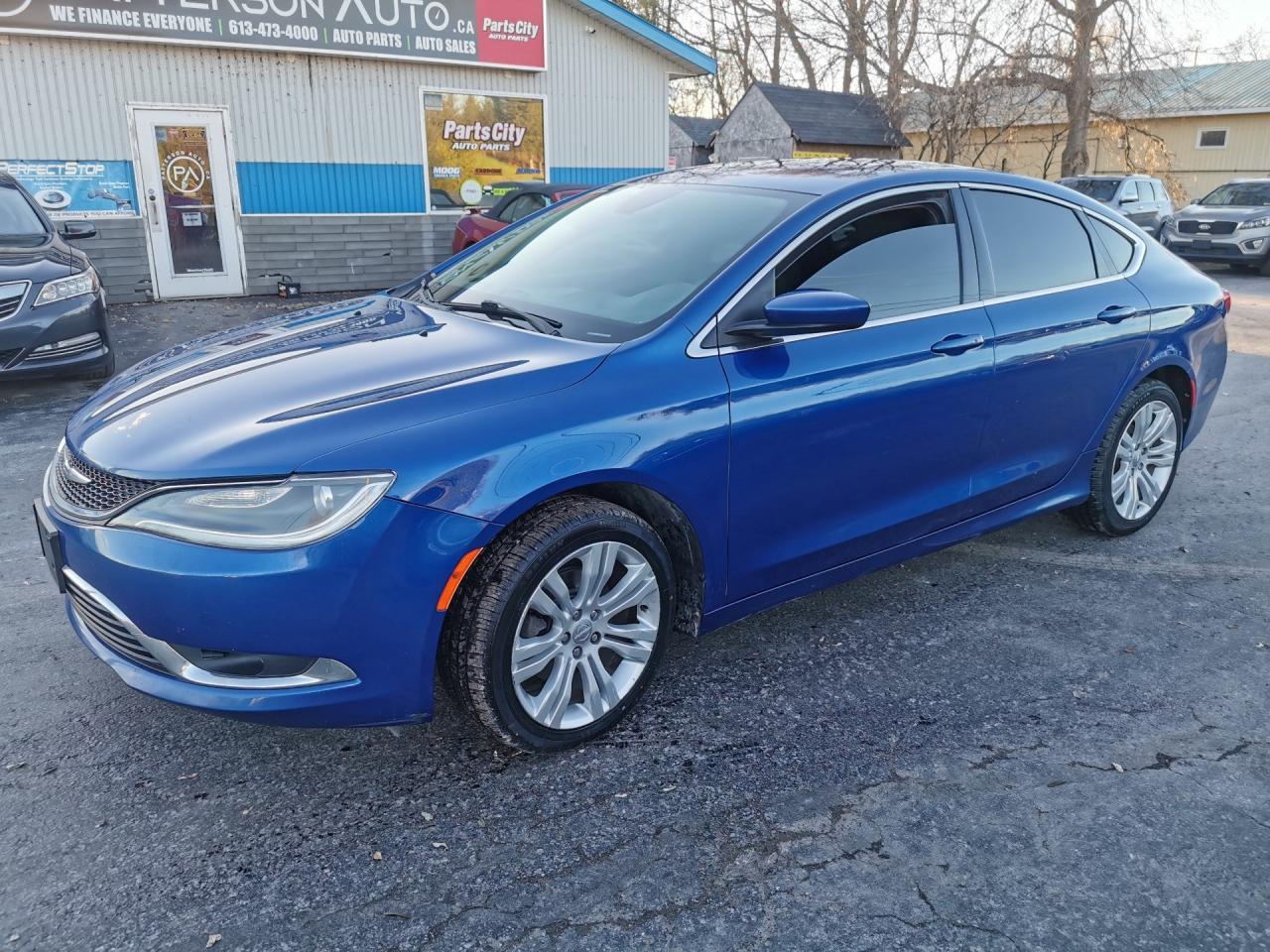 Used 2015 Chrysler 200 Limited for sale in Madoc, ON