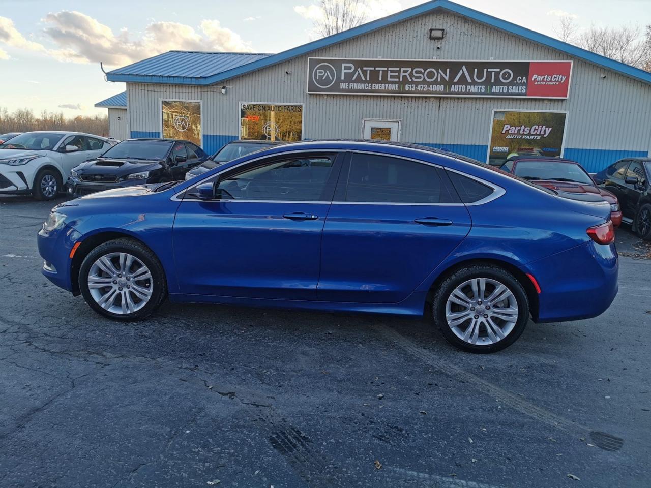 2015 Chrysler 200 Limited - Photo #8