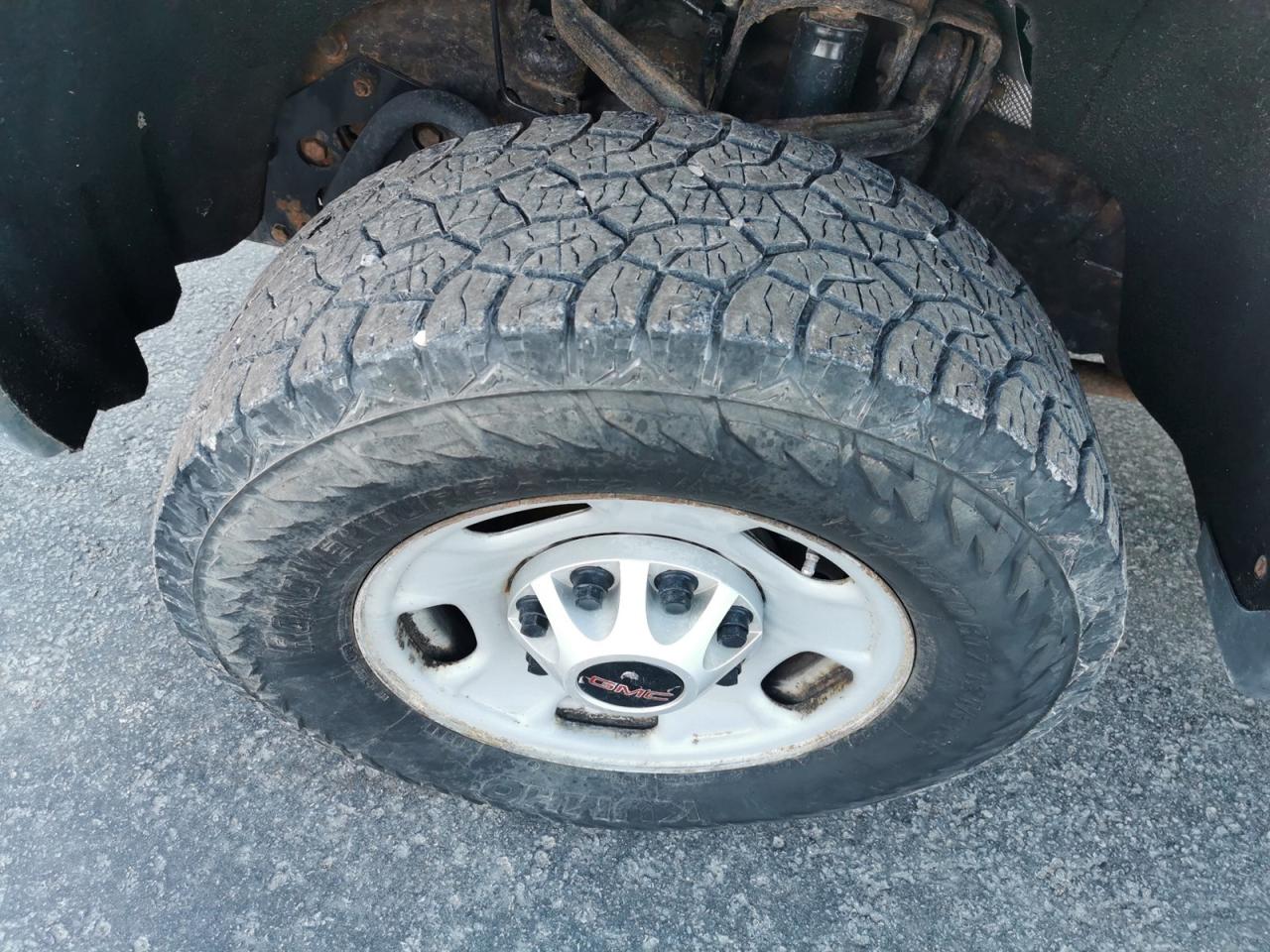 2016 GMC Sierra 2500 HD - Photo #9