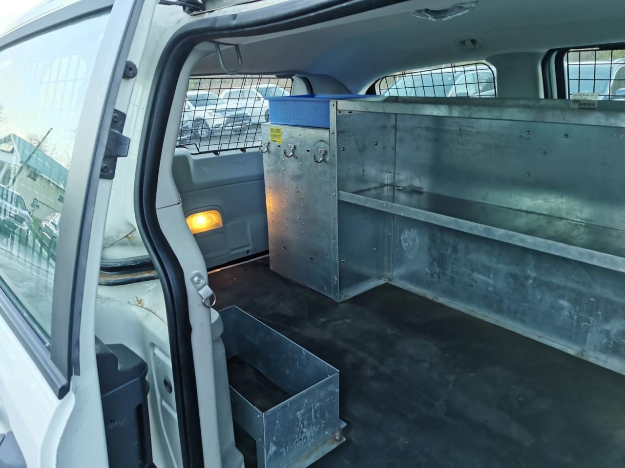 2010 Dodge Grand Caravan CARGO - Photo #23