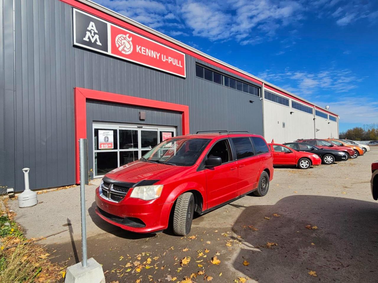 Used 2013 Dodge Grand Caravan SE for sale in London, ON