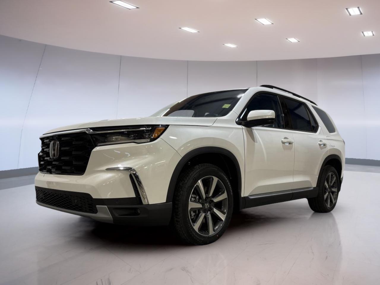 New 2025 Honda Pilot Touring for sale in Moose Jaw, SK