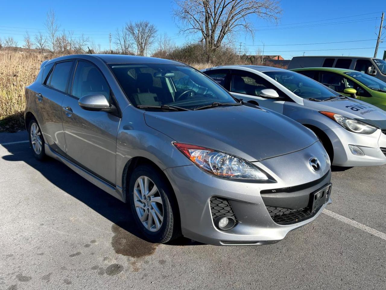 2012 Mazda MAZDA3 GS Photo2