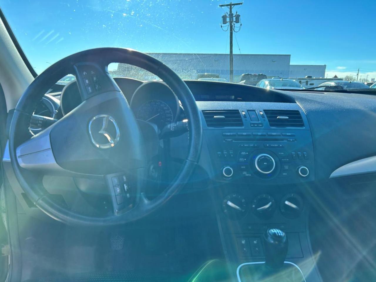 2012 Mazda MAZDA3 GS Photo