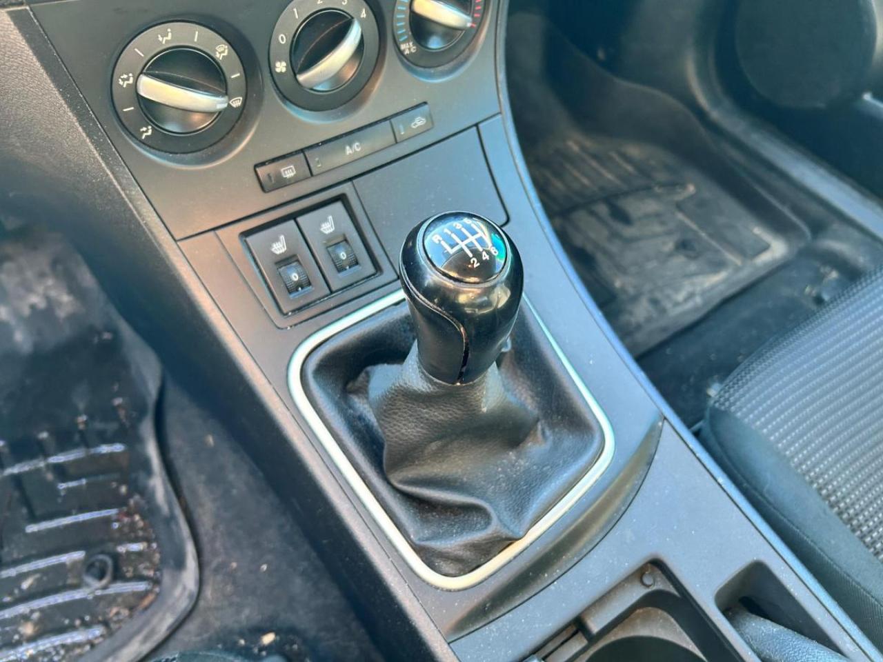 2012 Mazda MAZDA3 GS Photo