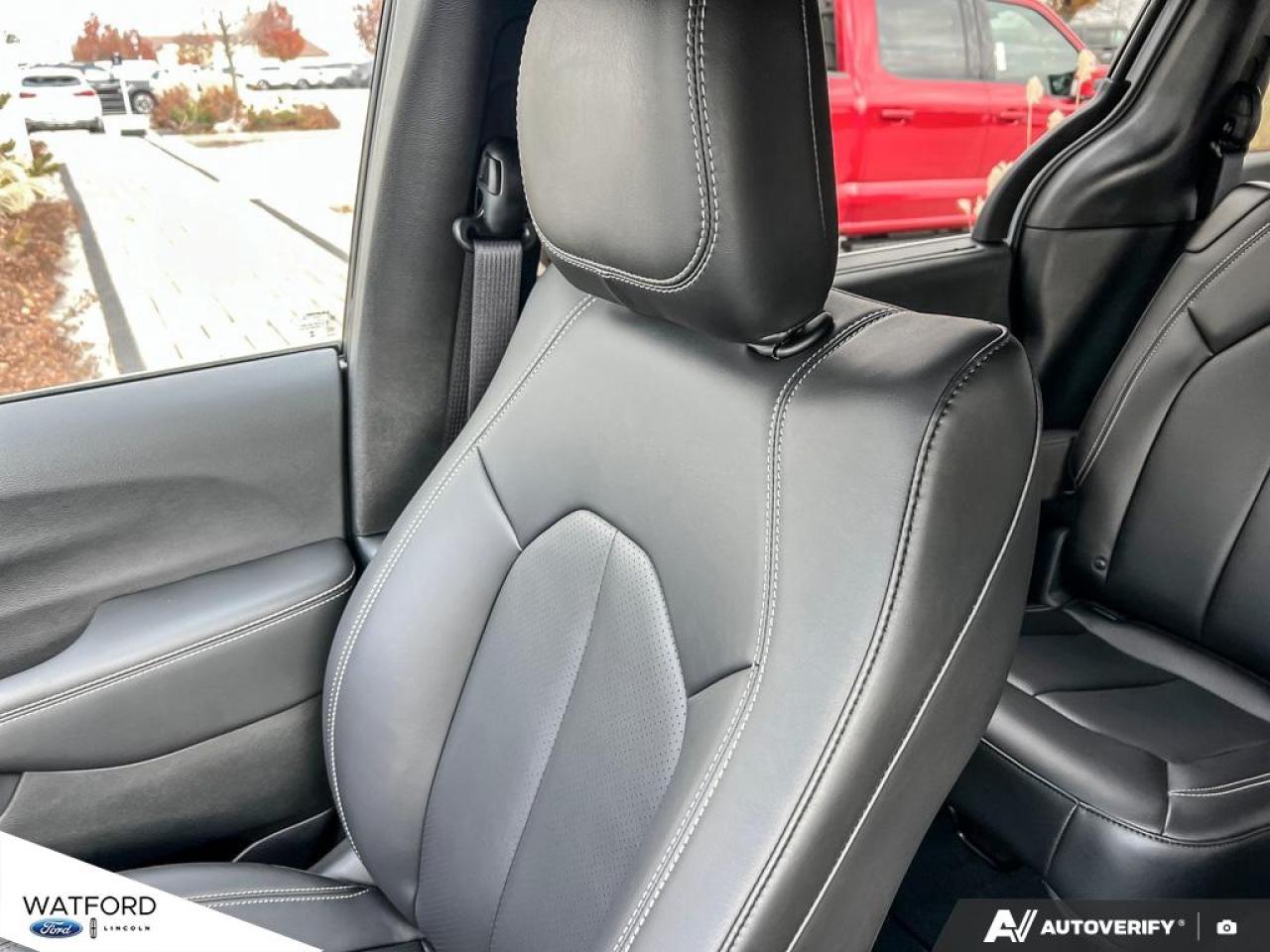 2025 Dodge Grand Caravan SXT 2WD Photo