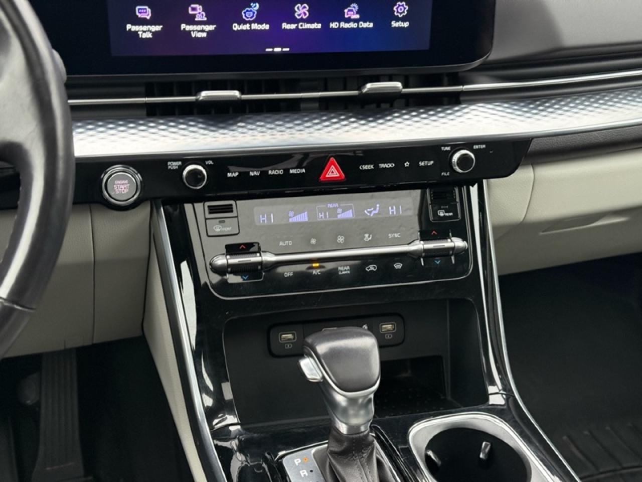 2024 Kia Carnival SX Photo