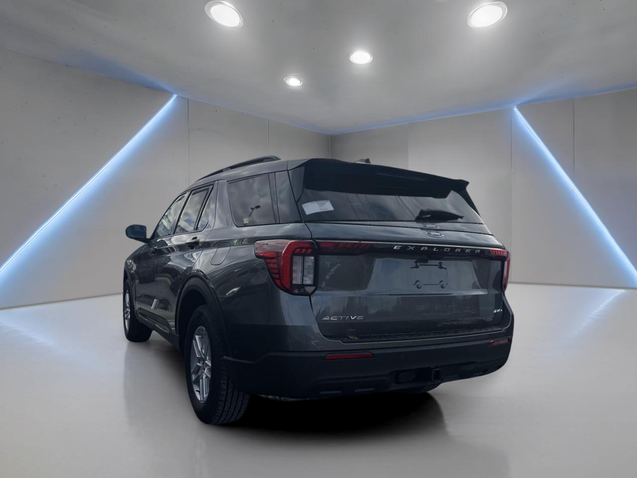 2026 Ford Explorer Active Photo