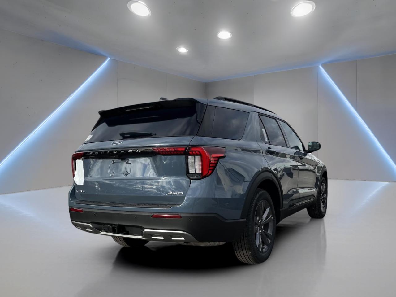 2026 Ford Explorer Active Photo