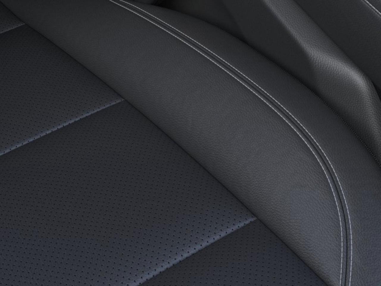 2026 Chevrolet Traverse LT Photo