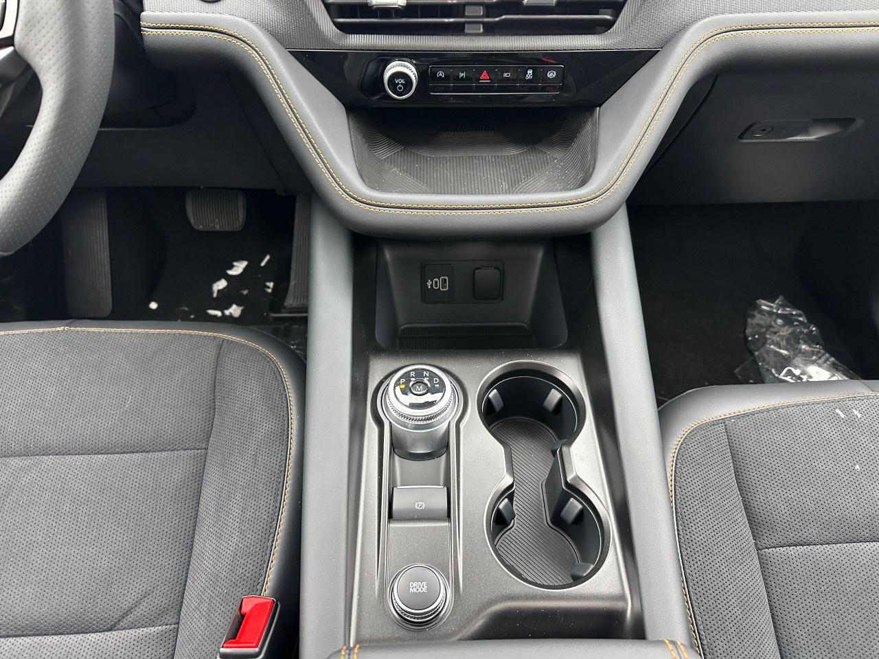 2026 Ford Explorer TREMOR 4WD Photo