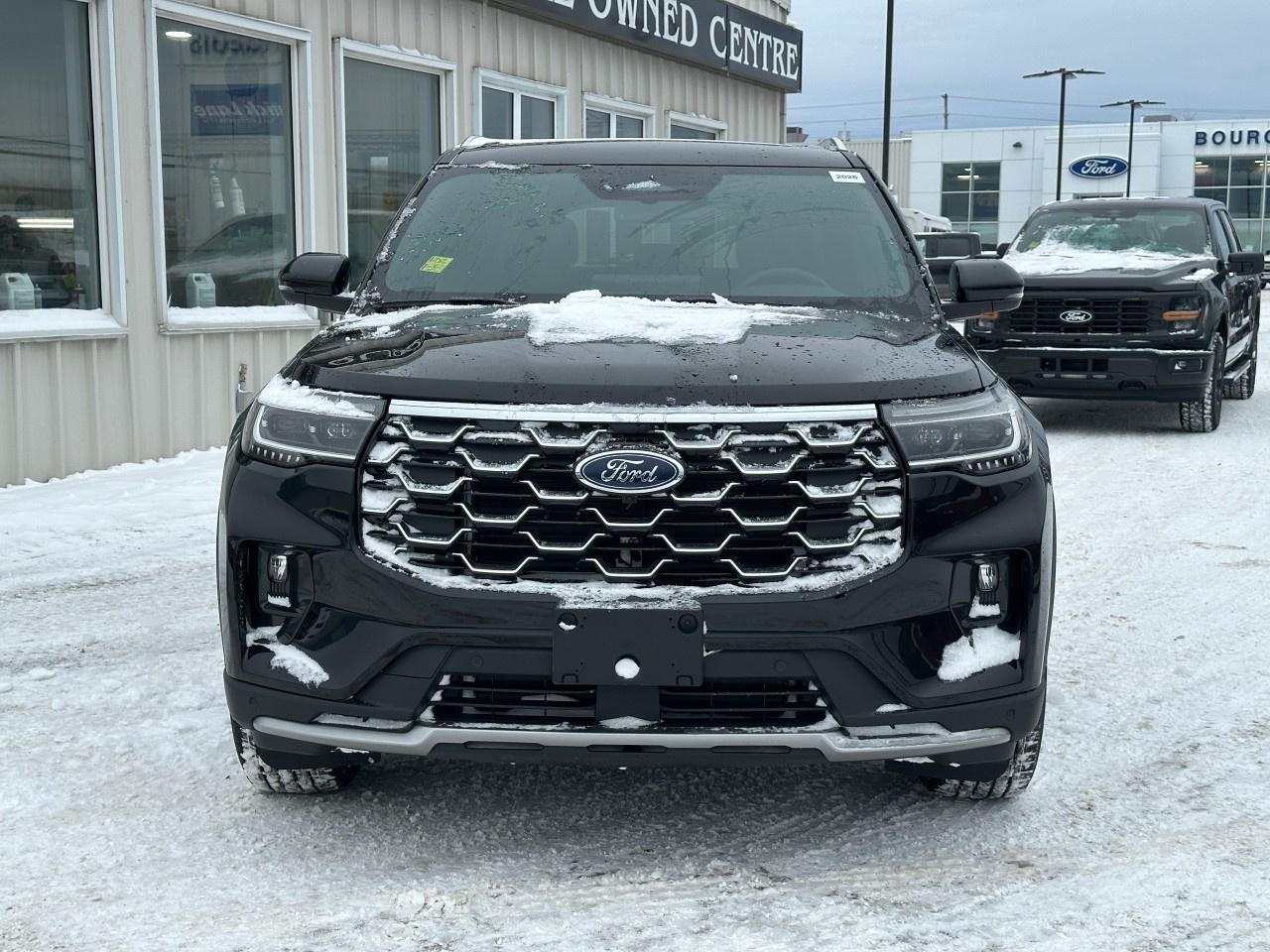 2026 Ford Explorer Platinum 4WD Photo