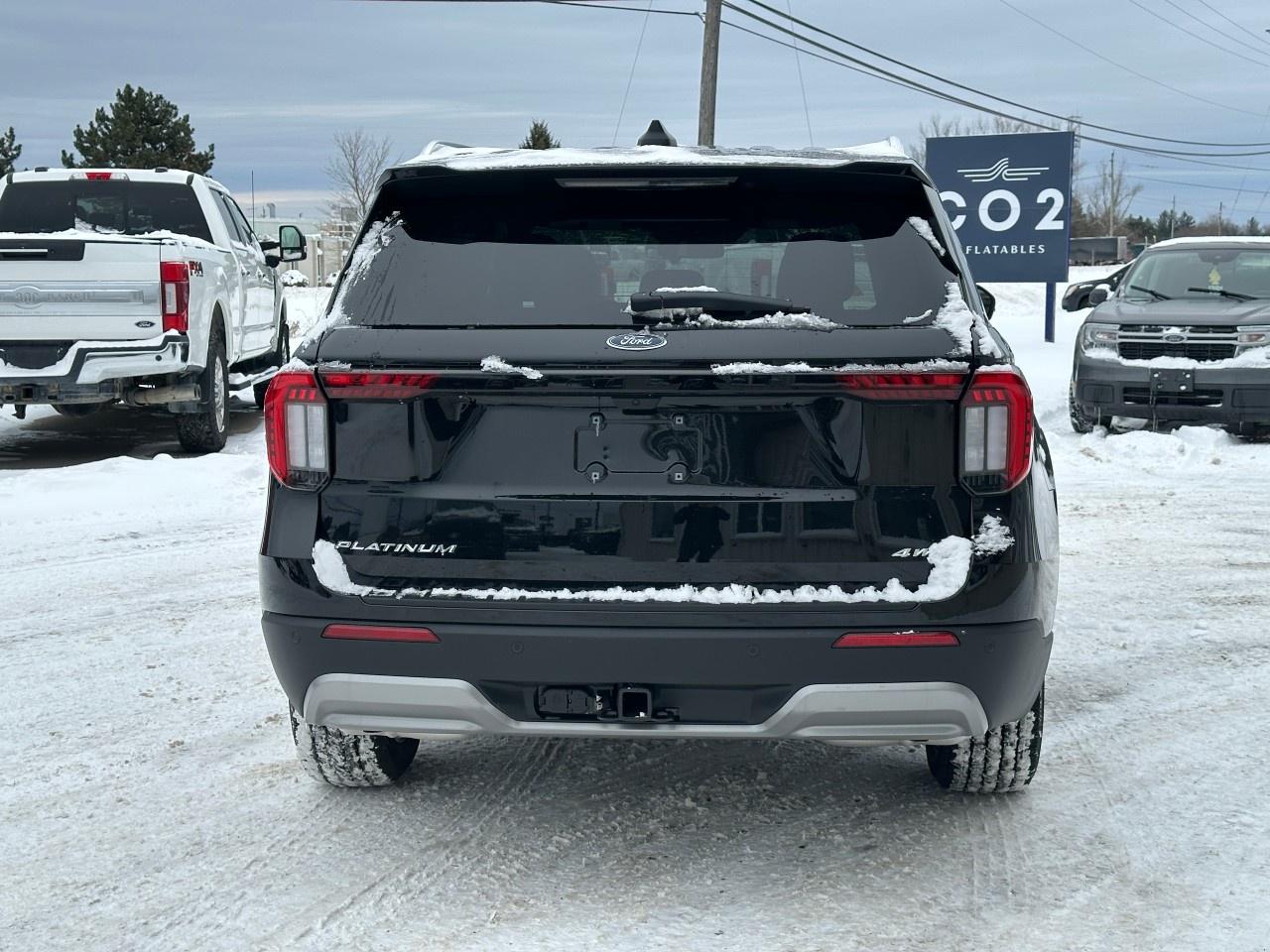 2026 Ford Explorer Platinum 4WD Photo