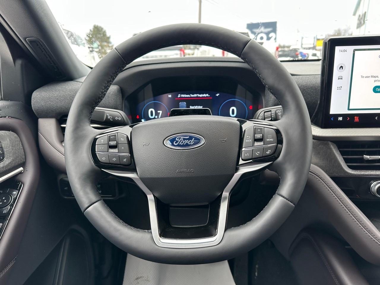 2026 Ford Explorer Platinum 4WD Photo